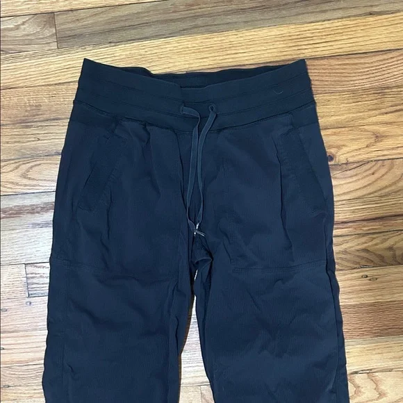 Lululemon Black Athletic Pants - Picture 1 of 3